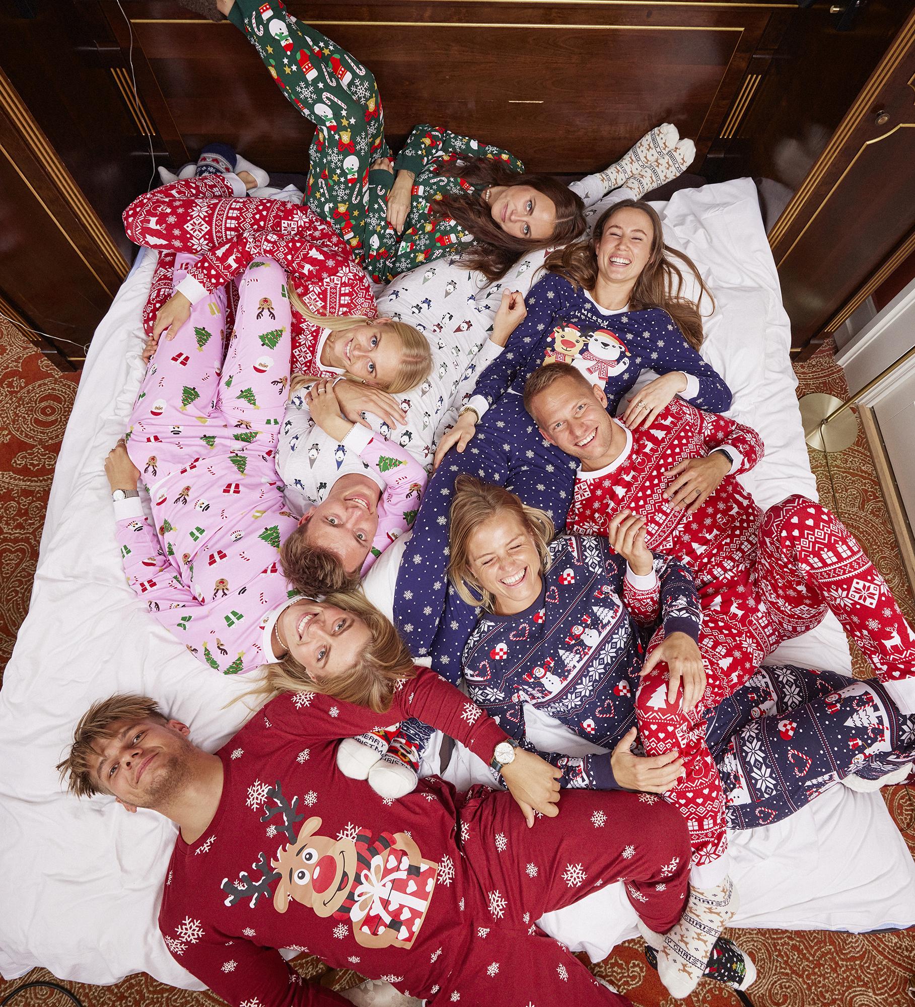 wer bringt die geschenke an weihnachten - Illustration